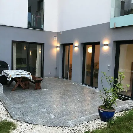 In Kammerl Apartment Schoerfling